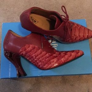 John Fluevog Ursula.